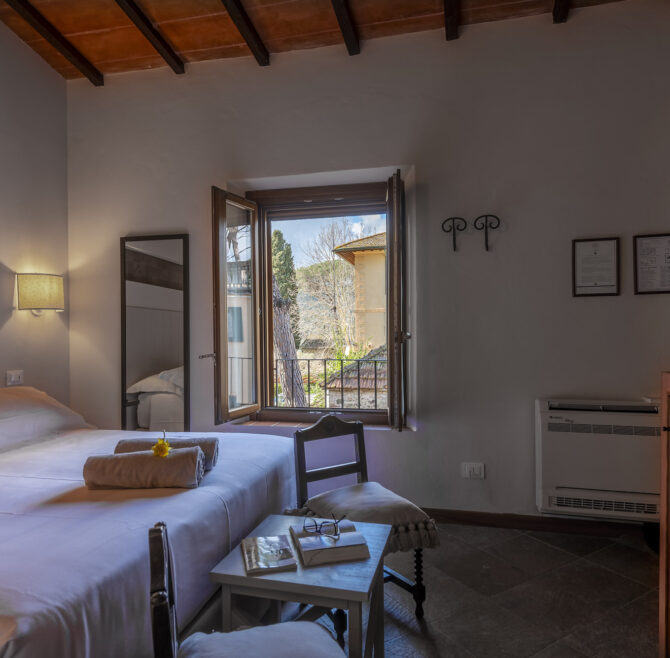 Lecci 2 Classic: Comfortable Room in the Tuscan Maremma for 2 Guests | Tenuta Il Cicalino