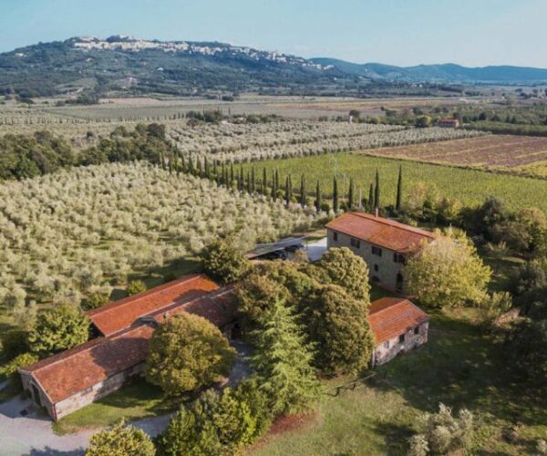 Vista panoramica dal Podernovo nella Maremma Toscana